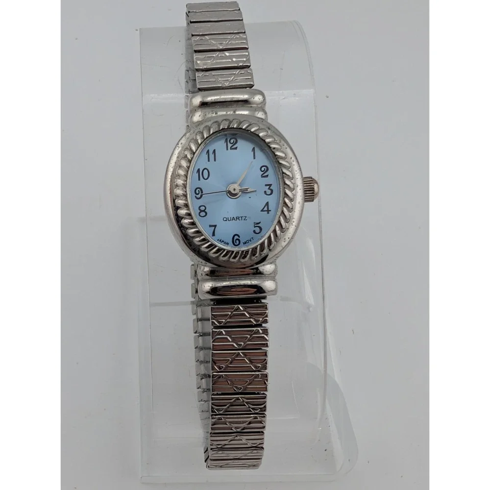 White Stag Women's Watch 19mm Case Silver Stretch Band- New Battery